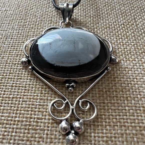 New Blue Owyhee Eye Opal Stone Crystal Silver Overlay Pendant Necklace wCord - Picture 5 of 6